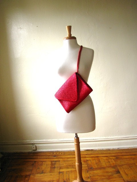 Vintage 1980s Red Straw Clutch