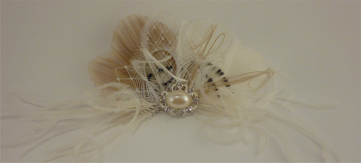 Wedding Hair Accessory, Feather Fascinator, Bridal Fascinator, Bridal Hair accessory, Bridal Veil, Wedding Veil