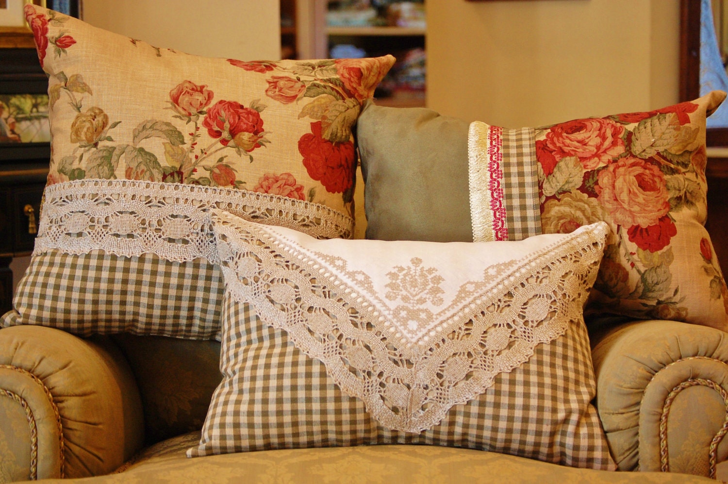Cottage rose pillow collection