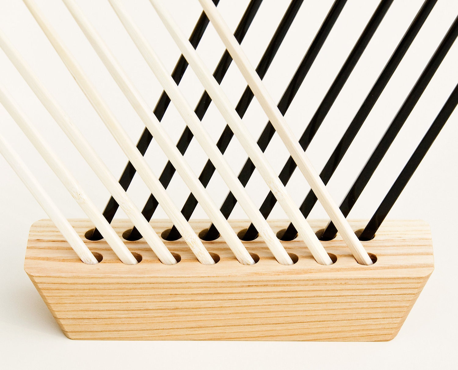 CHOPSTICK HOLDER Big Lee