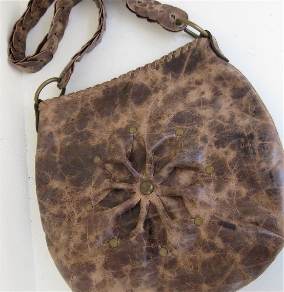 ORDER FOR KRISTAN Oatmeal Beige Leather Rustic Bag and Made to order Key Chain with 2 Ks