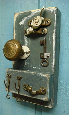 Key Holder Winter Gray, Vintage Brass Door Knob and Keys