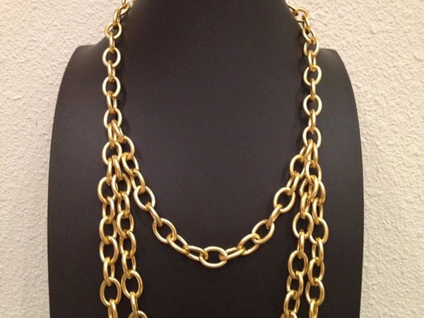 Bella, Long Chunky Gold Triple Chain