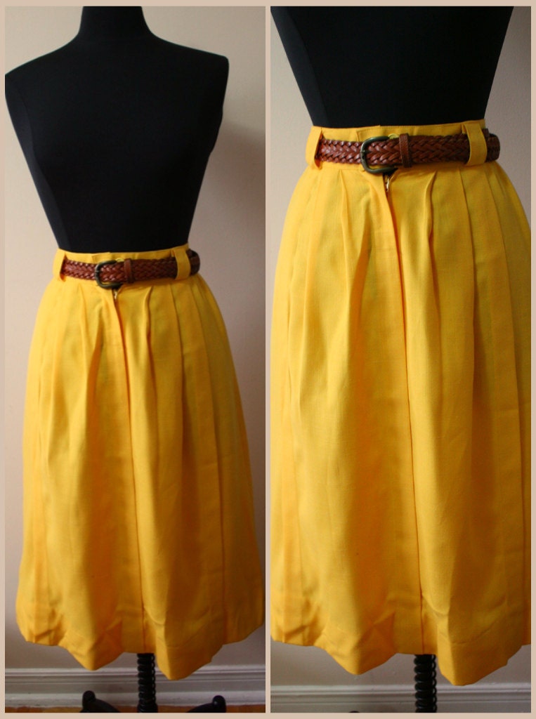 SALE Vintage Jeremey Scott Golden Yellow Pleated Midcalf Skirt. Size 6 Waist 24