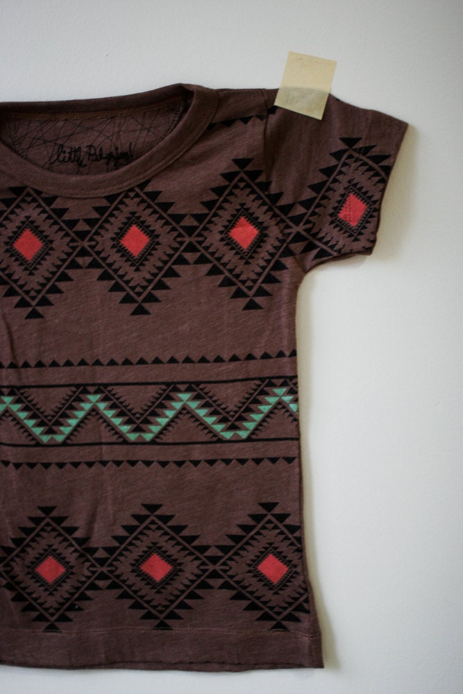 Tribal Child shirt with a geometric design size 3-4