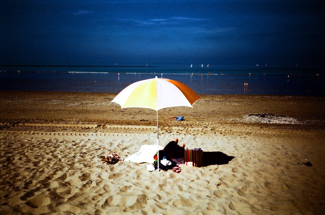 Parasol sur la plage de Jullouville