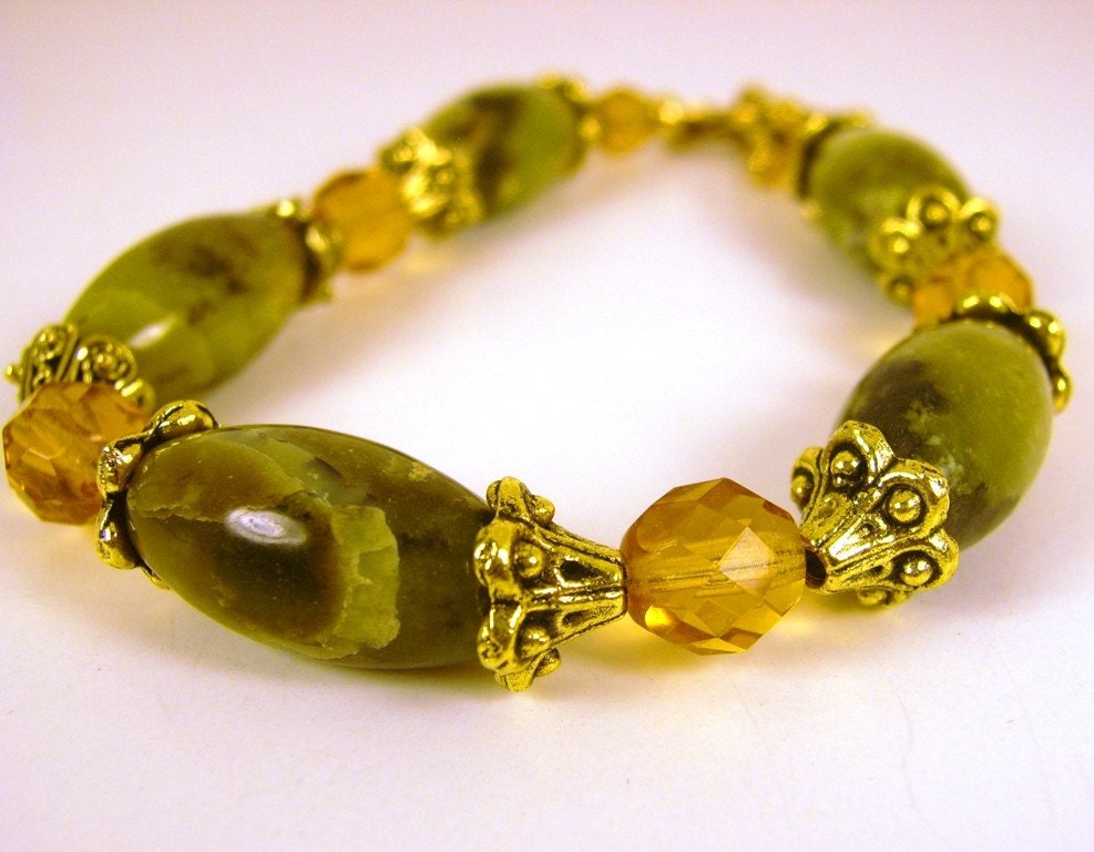Green Bracelet Serpentine and Brass For Fall