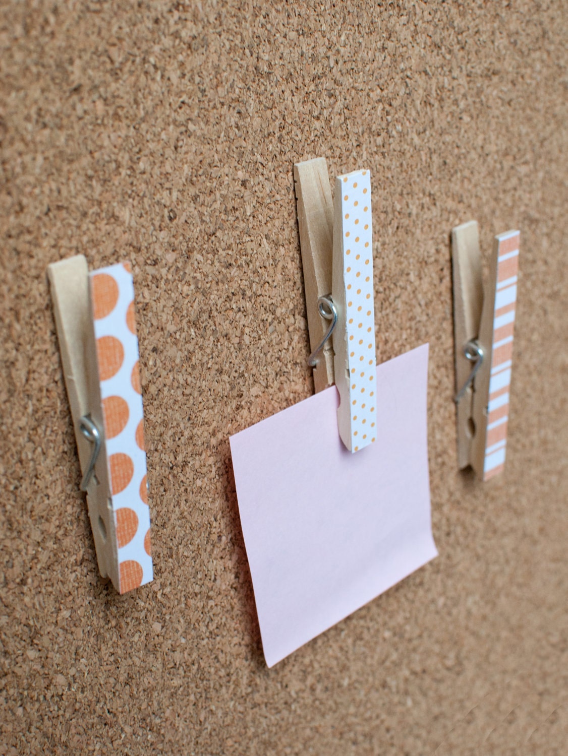 5 Decorative Cork Board Clothespins