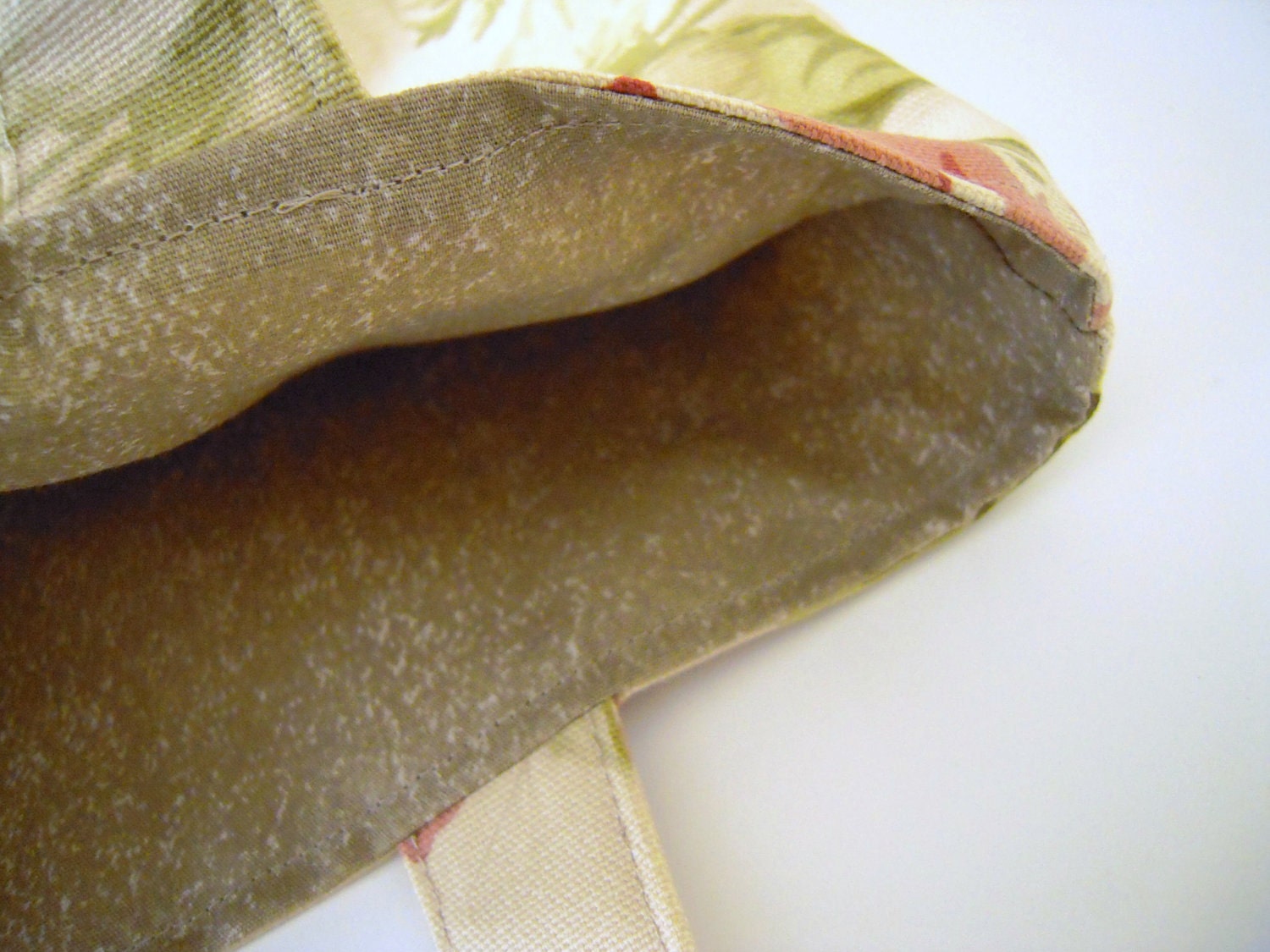 Tote Bag-Flower On Beige