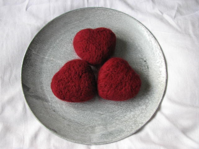Felted hearts cherry red set of 3