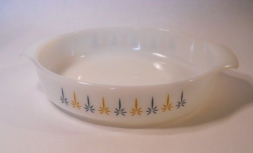 Fire King, Casserole Dish, Pie Plate, Candle Glow, 9in.
