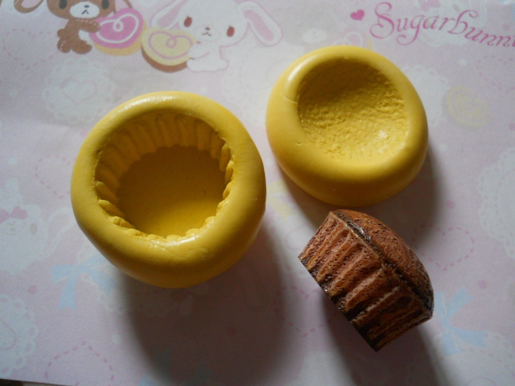Large Cupcake/Tart/muffin Bottom and top Two molds (soap, wax, resin, pmc, polymer clay and air dry clay) (M613)