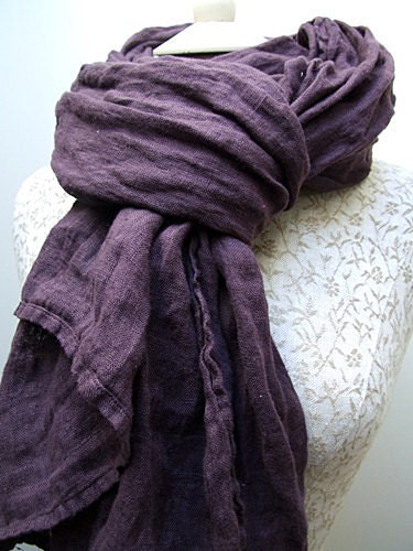 Handwoven Aubergine Linen Scarf Garza