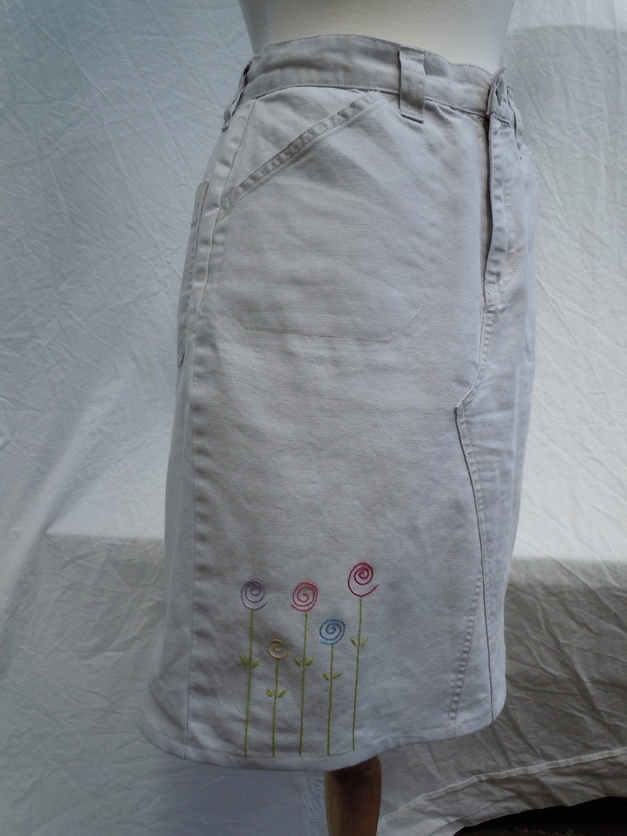 Lee Riveted, Khaki pants into SKIRT with hand embroidery, no.132