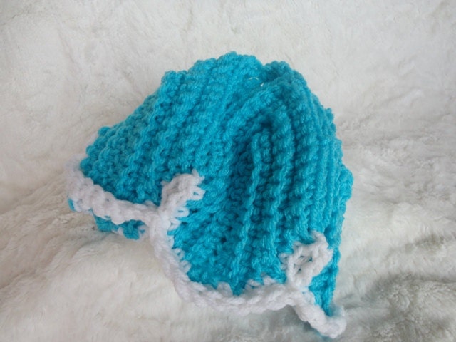 Flower Peddles Crocheted Baby Cap/Hat, Photo Prop, Baby Girl Newborn Size