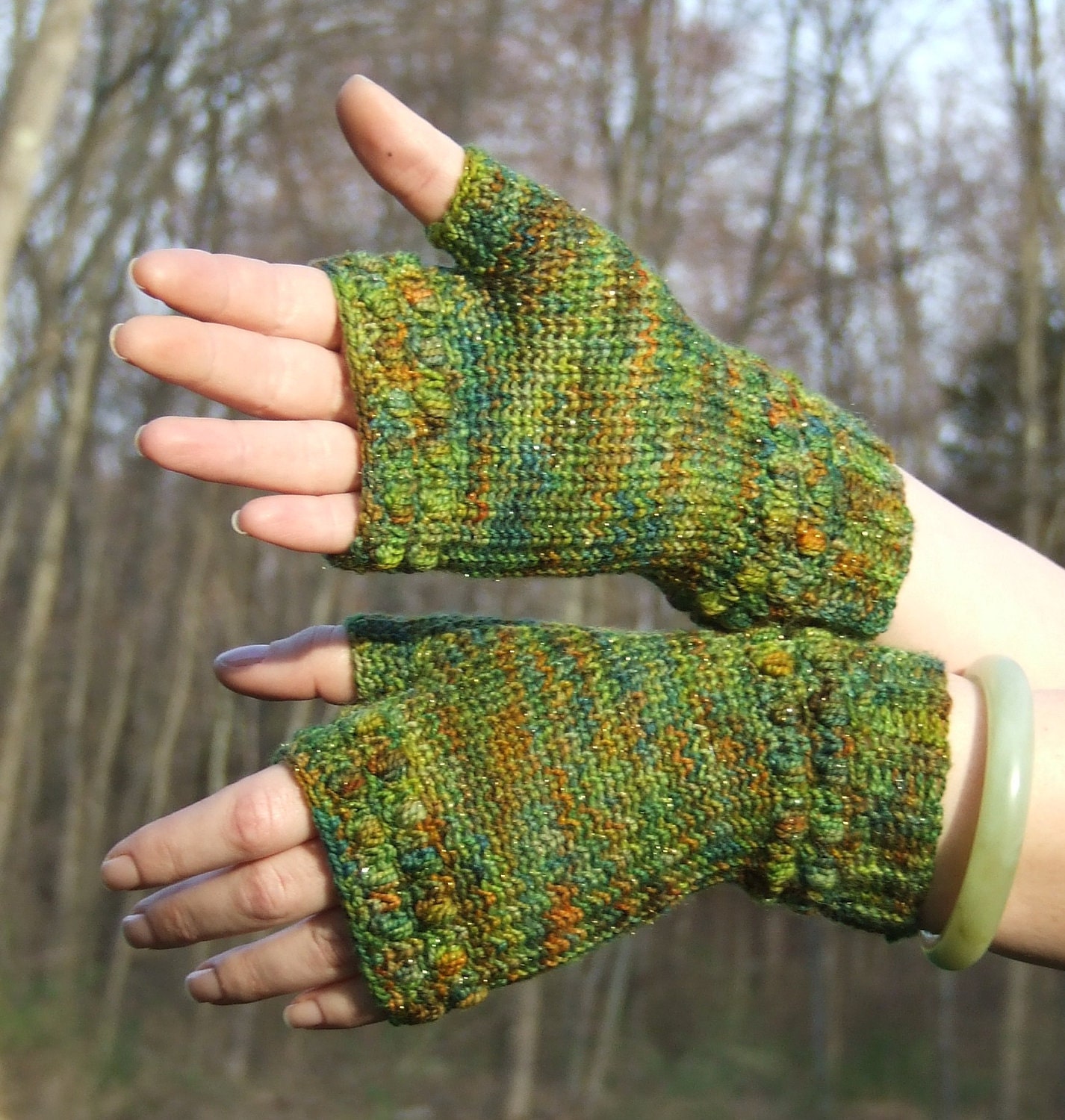 Into the Forest Mitts- Crochet Pattern (PDF file)