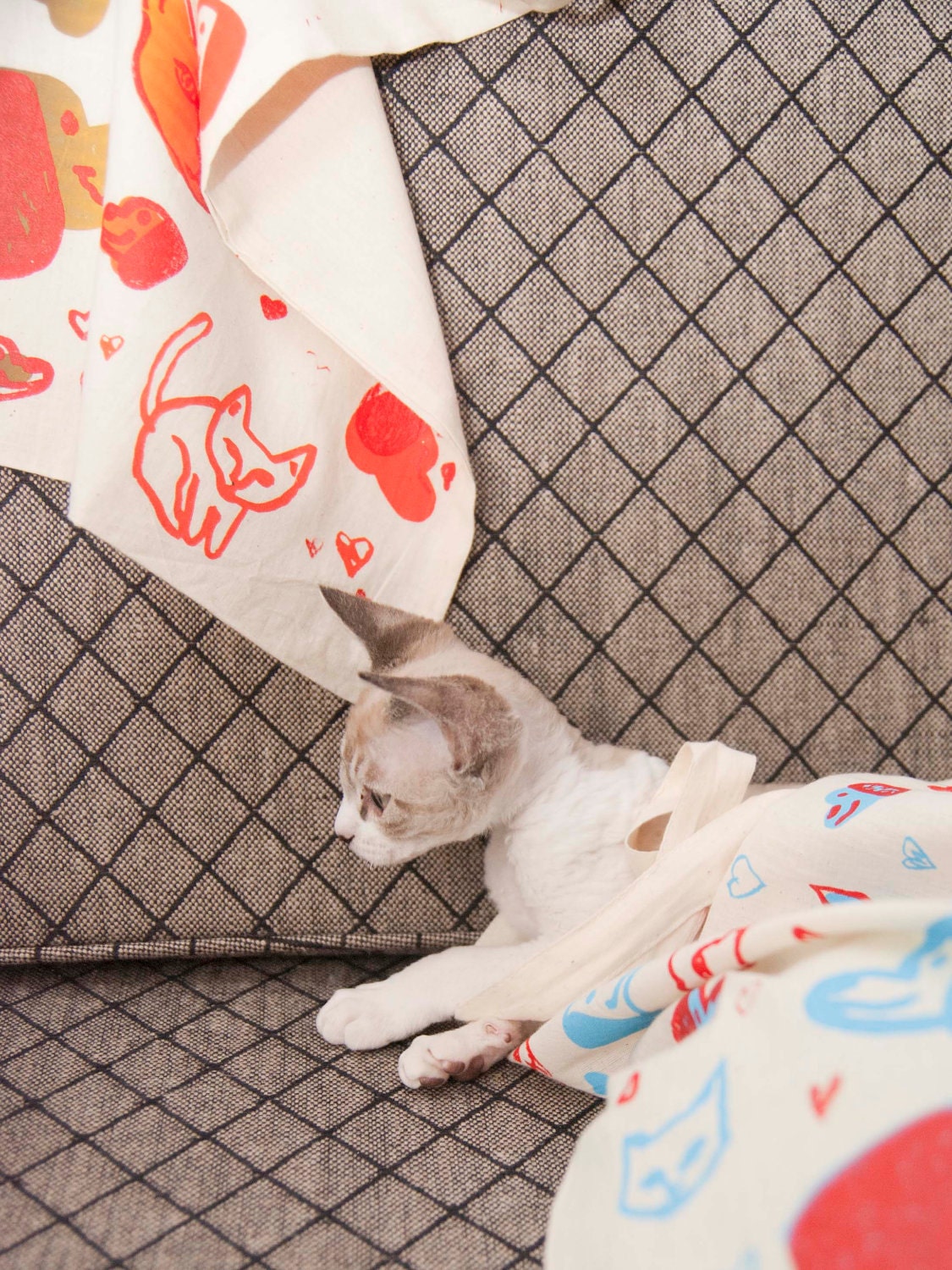Puppy Kitty Love Tote
