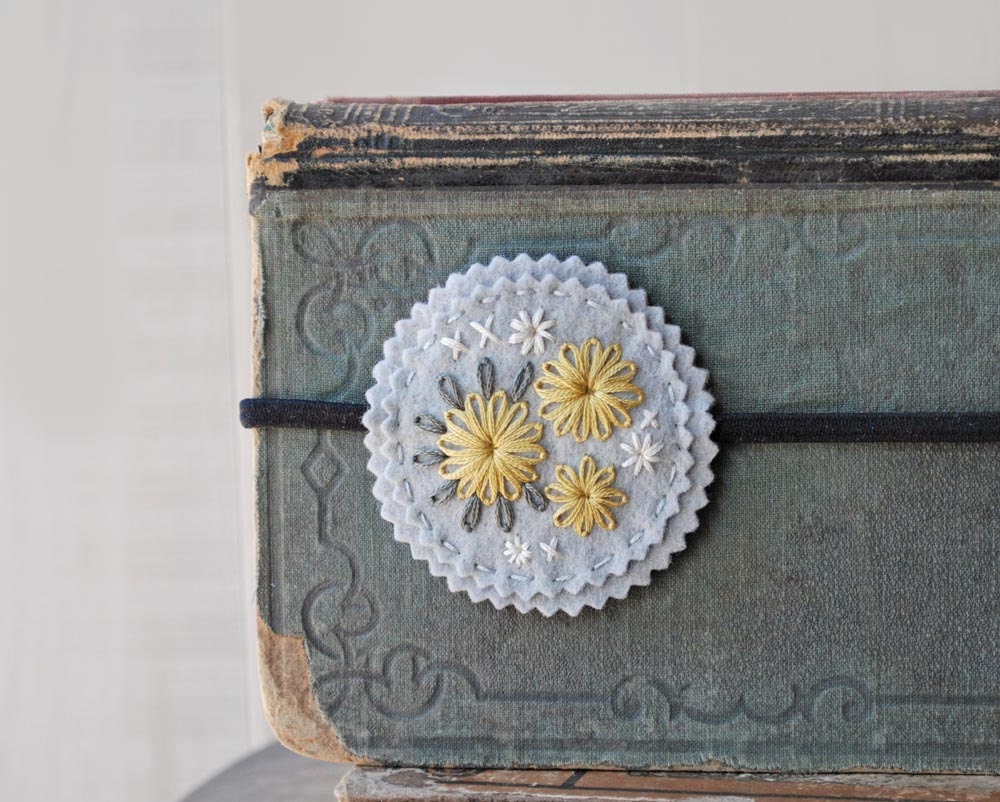 Country Chic Headband - Dove Grey, Pale Yellow and Ivory