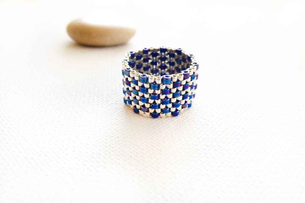 SUMMER SALE Navy blue textured band ring.Two tone ring. Summer seed bead nautical jewelry.