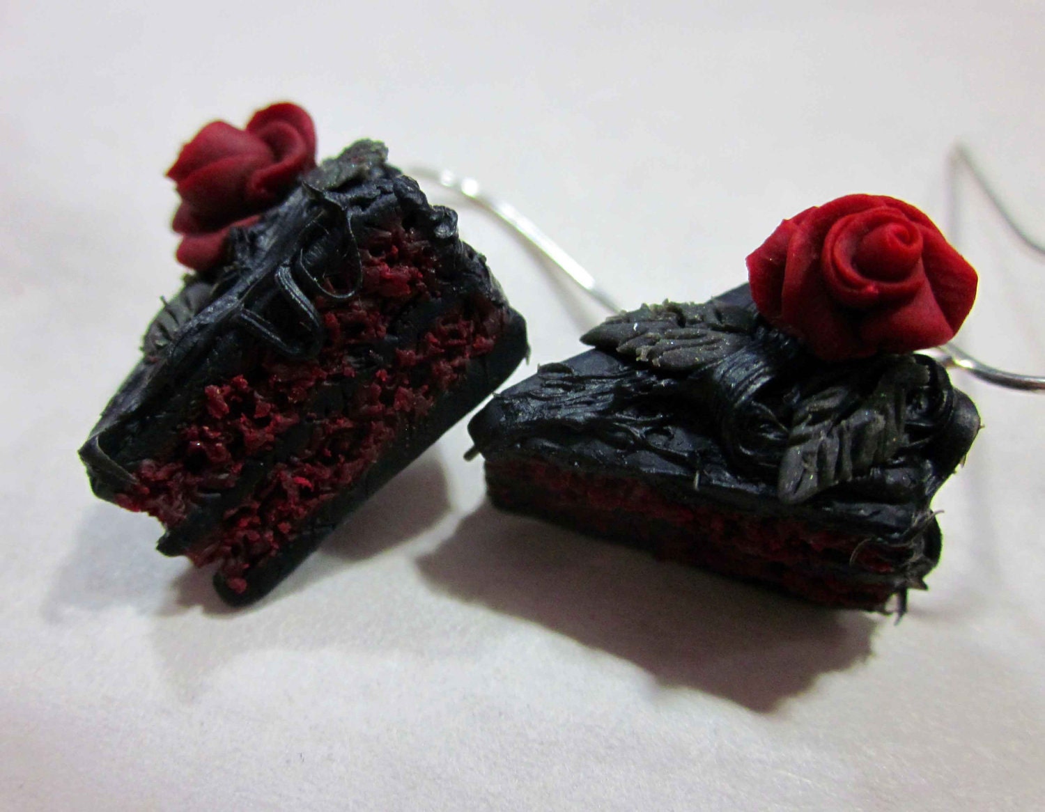 chocolaty death red velvet cake