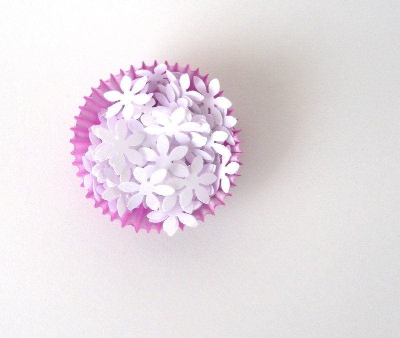 Confetti, 100 Little White Flowers - Mini, Small, Decor, Party, Paper, Sprinkle, Cute, Event, Simple, Summer, Table Decor, Lovely, Tiny