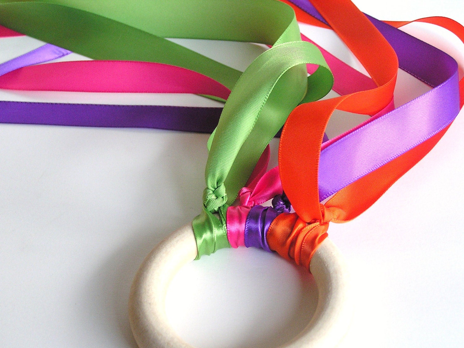 Wooden -Waldorf- Kids -Toy-Natural Wood Ring Toy -FLY ME- Sprinkles - Hand Kite- Waldorf- Birthday Party Favor