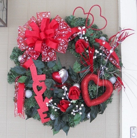 SPECIAL SALE Happy Valentine's Day Festive Red Wreath