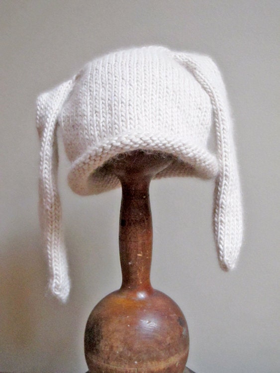 Organic Flopsy Baby Hat, Perfect for Easter, spring, Photo Prop