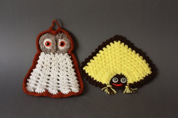 Set of two Whimsical Crocheted Pot Holders Mama and Owl
