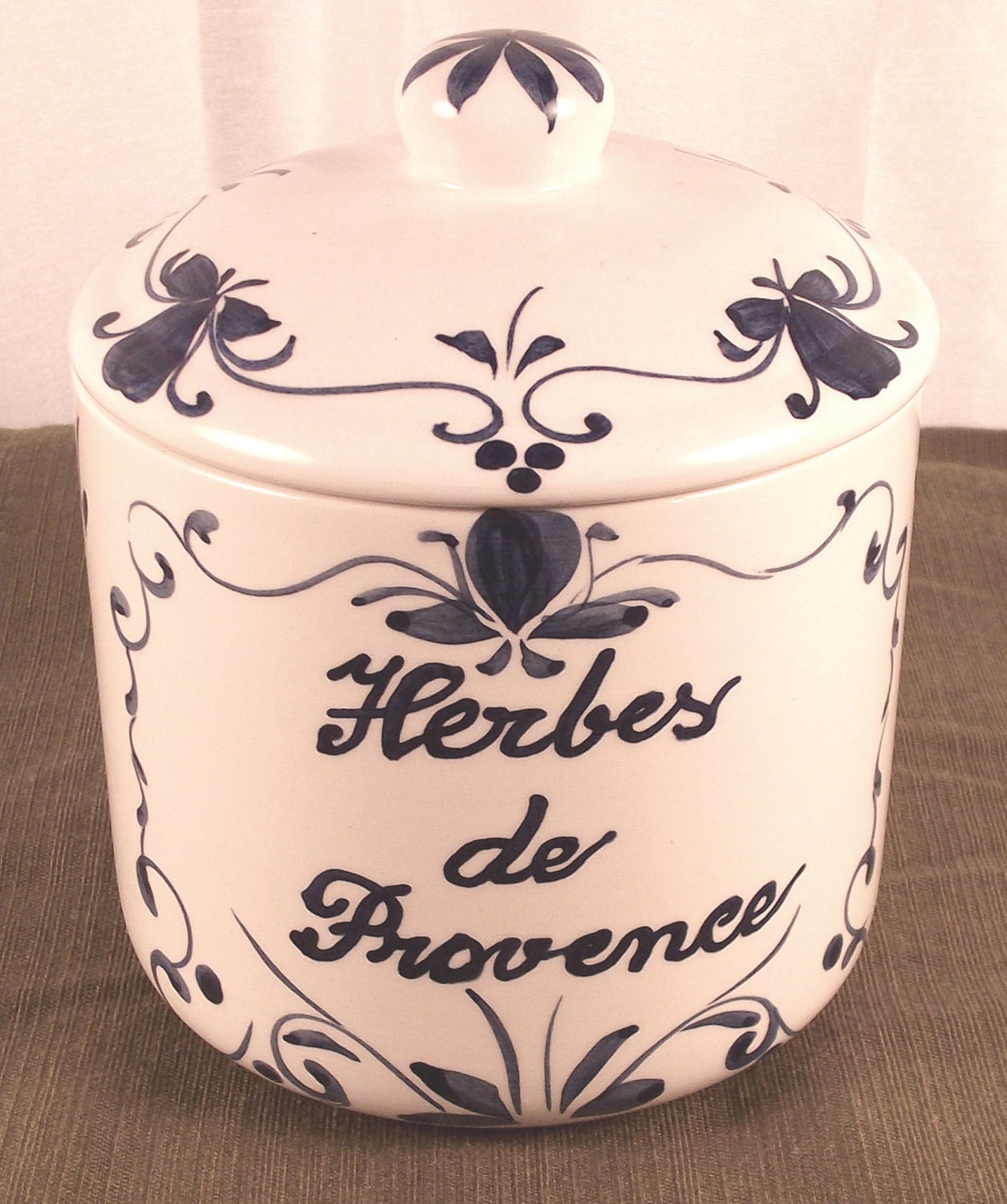 Herbes de Provence porcelain canister jar Made in Portugal - monsieurbrocante