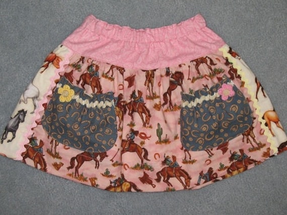 Cowgirl skirt in pink - size 2/3