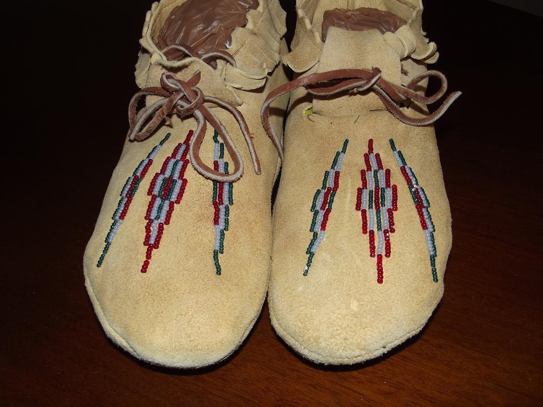 Native American Beaded Moccasins By Runandtell On Etsy 5526