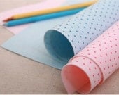 Little polka-dotted pattern felt , thickness 1mm, 45cm x 30cm, two pieces, blue and pink