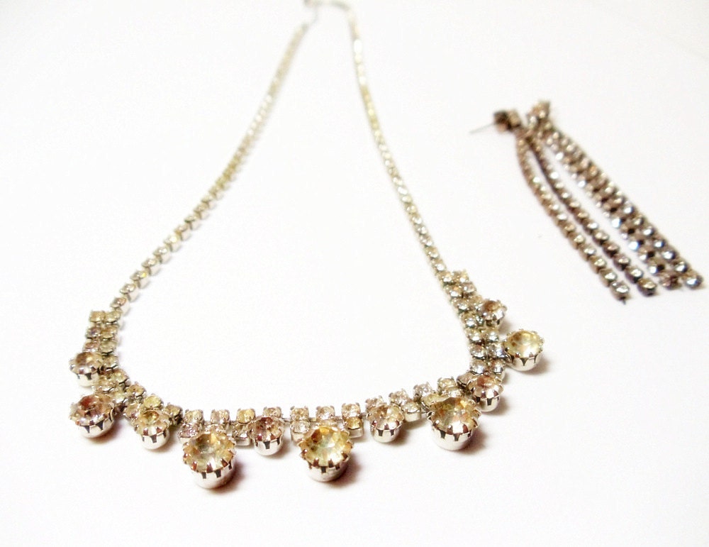 80's Rhinestone 2 Piece Set- Choker- Earrings- Bridal- Prom- Dance- Vintage