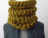 The Montpellier, Chunky Cowl, Infinity - SNAPDRAGON