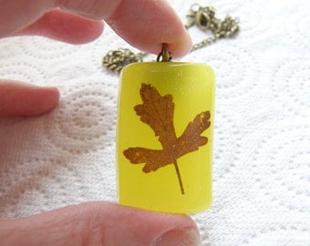 Real Leaf Necklace,  Botanical Jewelry,  Resin Pressed Leaf, Bridal Jewelry, Autumn, Yellow