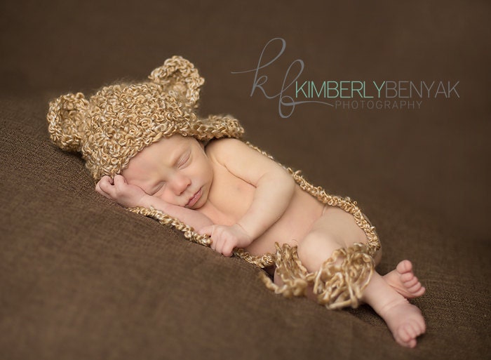 Baby Bear Hat, Newborn Bear Hat, Beige Bear Hat, Baby Teddy Bear Hat, Snuggly Little Bear Hat  Newborn, Baby Crocheted Photo Prop