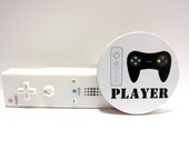 Game Console Controllers - PLAYER - Funny Wood Magnet