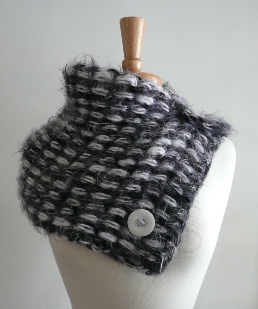 Cowl Collar Caplet Scarf - Black and White