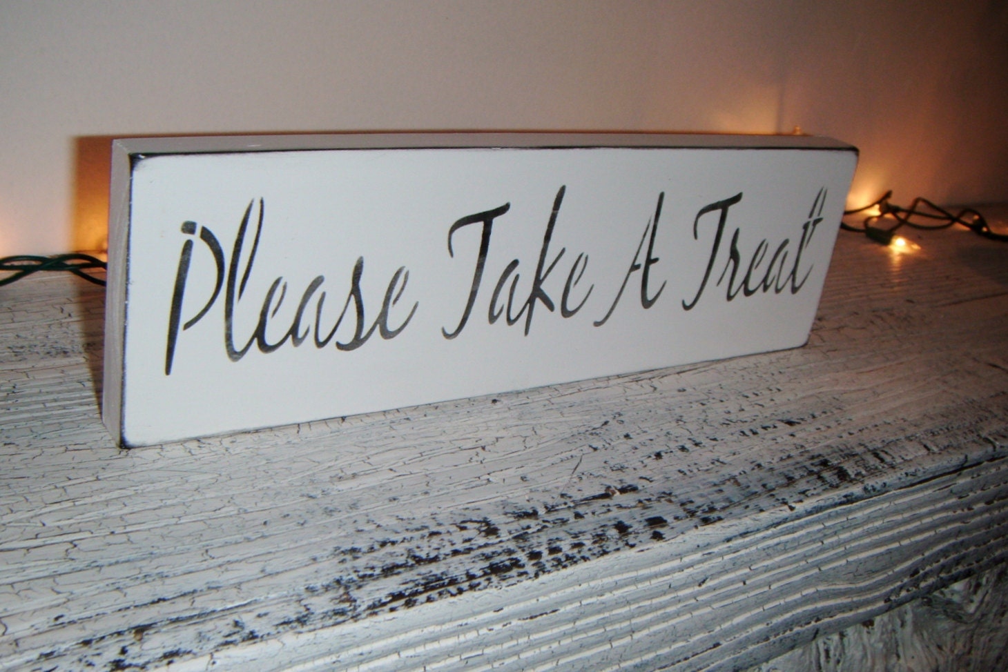 Wedding Favors sign, Candy Bar Buffet Sign - "Please Take a Treat" - Cake, Cookie Bar, Favor, Party