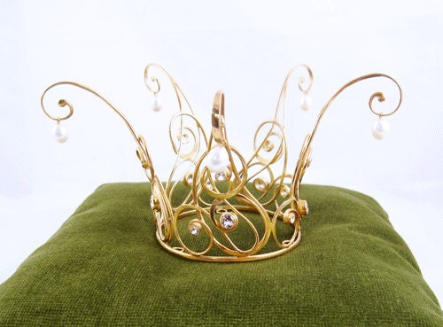 Golden Fairytale Princess Crown of gold covered silver, white topaz and pearls