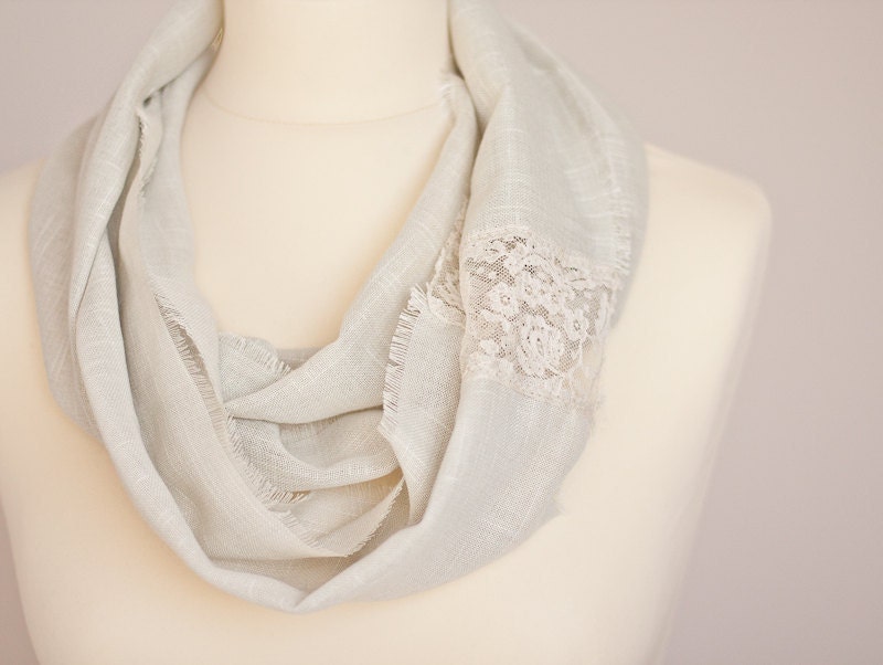 Linen Infinity Scarf Circle Vintage French Lace Natural Pastel Light Mint Green Pistachio neutral OOAK elitett tbteam teamcamelot