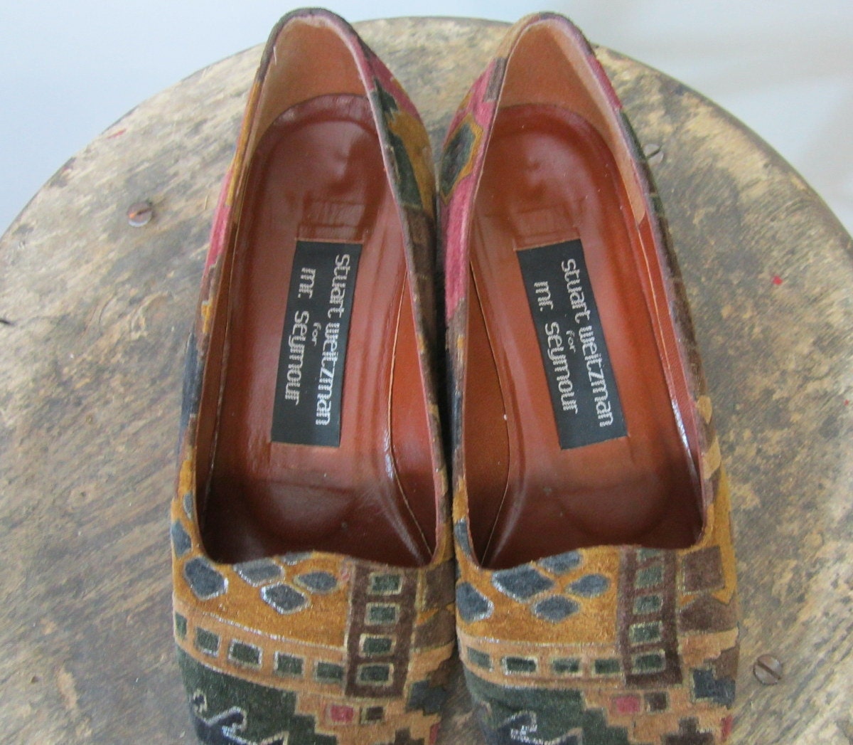 vtg 1980s // Stuart Weitzman Aztec Carpet Loafers // Size 5.5 US