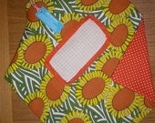Vintage 1960s Graphic Daisy Fabric Peg Clothespin Bag