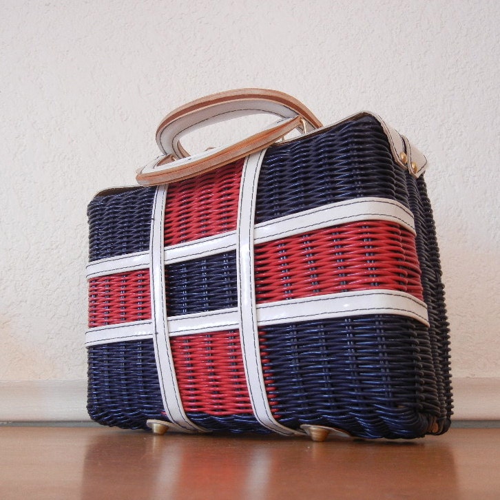 Vintage Wicker Purse, Plastic Woven Wicker Bag- Red, White and Blue
