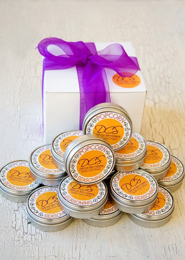 Gourmet popcorn seasoning - 20 spice blends, flavored salts for popped corn kernels - gift set for popcorn fans - by Dell Cove Spices