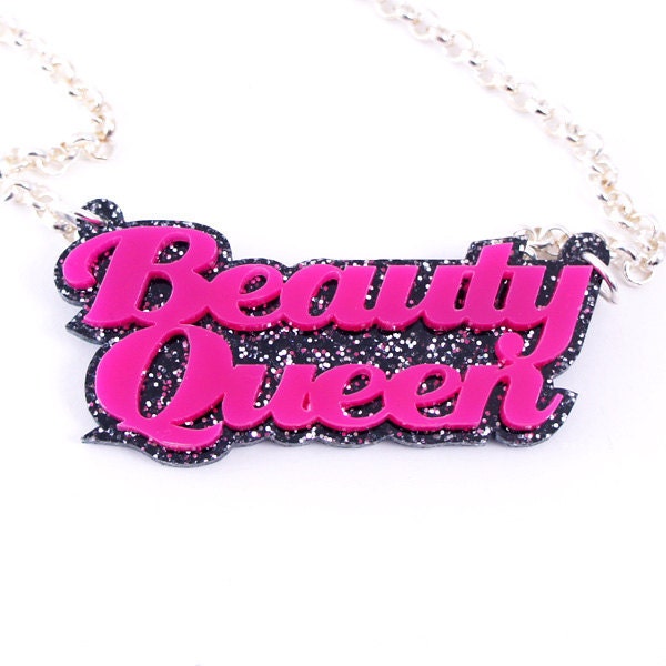 Beauty Queen Necklace
