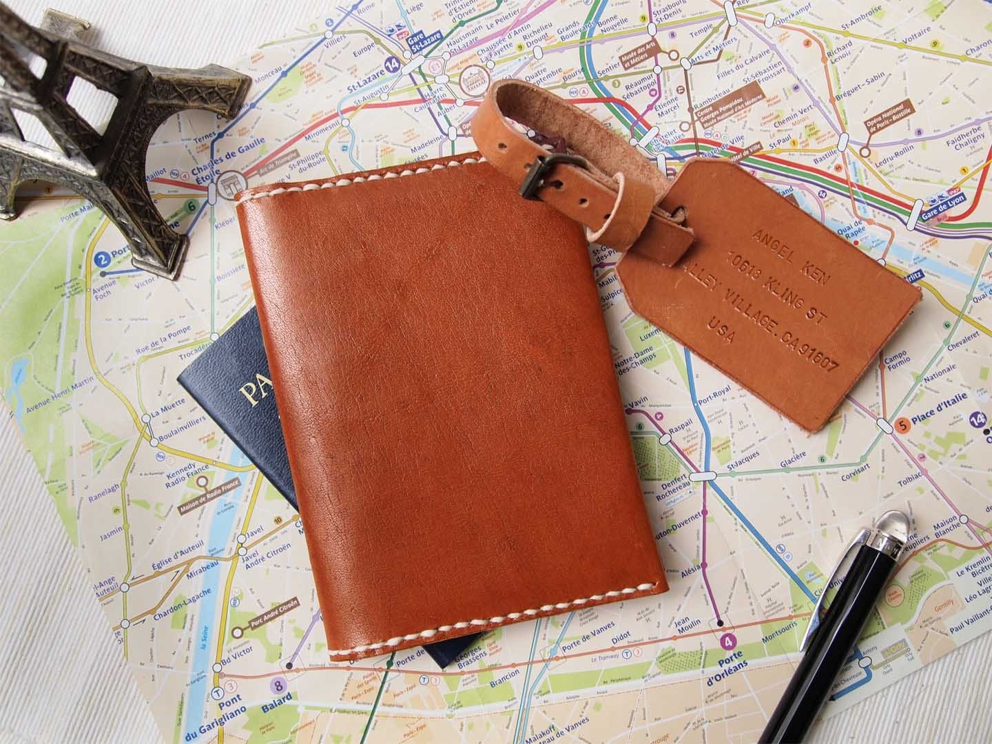 Personalized Passport Case & Luggage Tag in Set - Leather - Hand Stitched