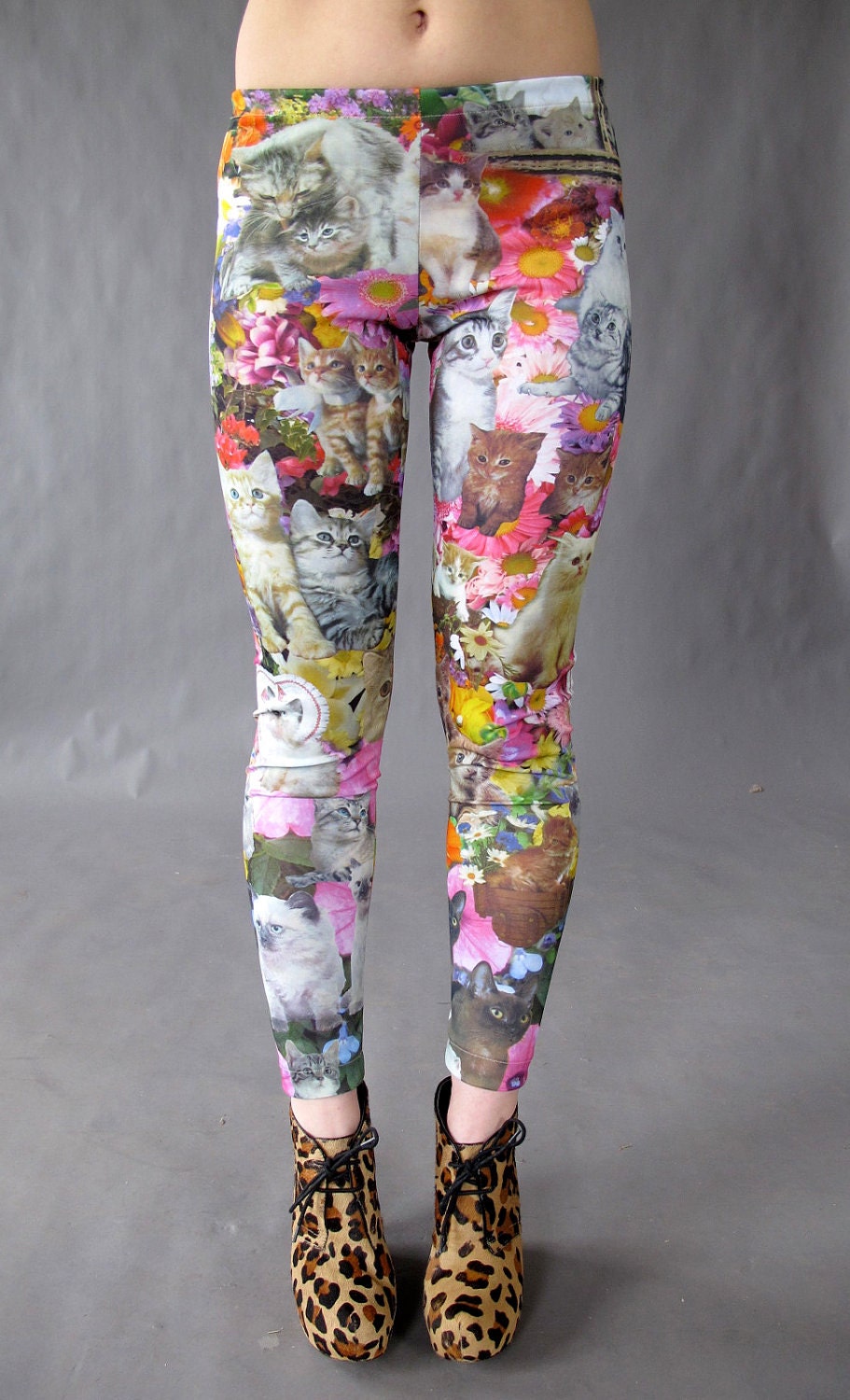 PRE-ORDER Kitty Garden Party Leggings.