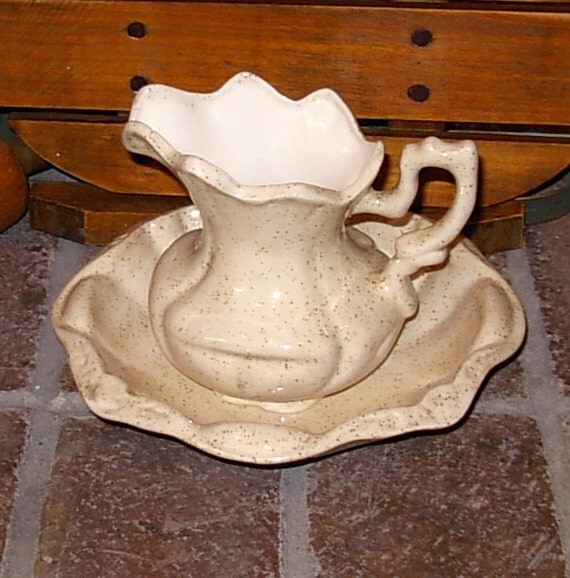 Victorian Bowl and Pitcher Set Scalloped Bowl by ceramicsbylisa